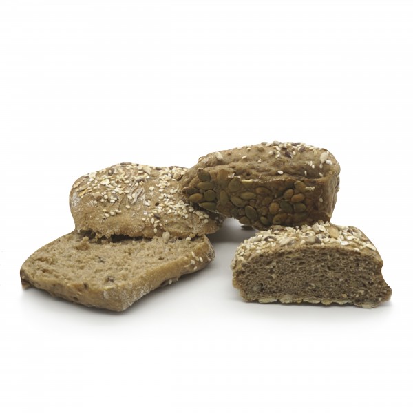 Roggenbrötchen mit Körnern